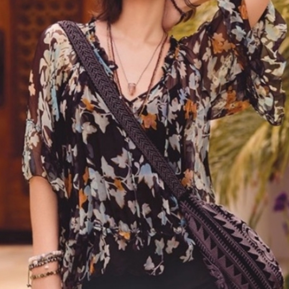 JOHNNY WAS Lindsay Flowy Floral Shear Silk Top Black Teal NWT - Picture 2 of 16